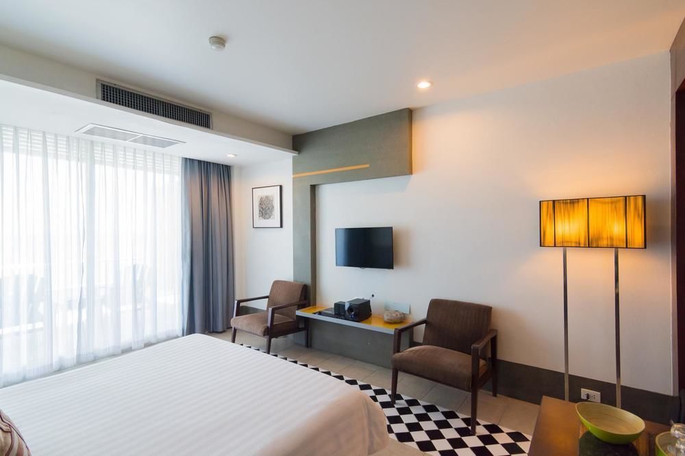 Baboona Beachfront Living Pattaya Exterior photo