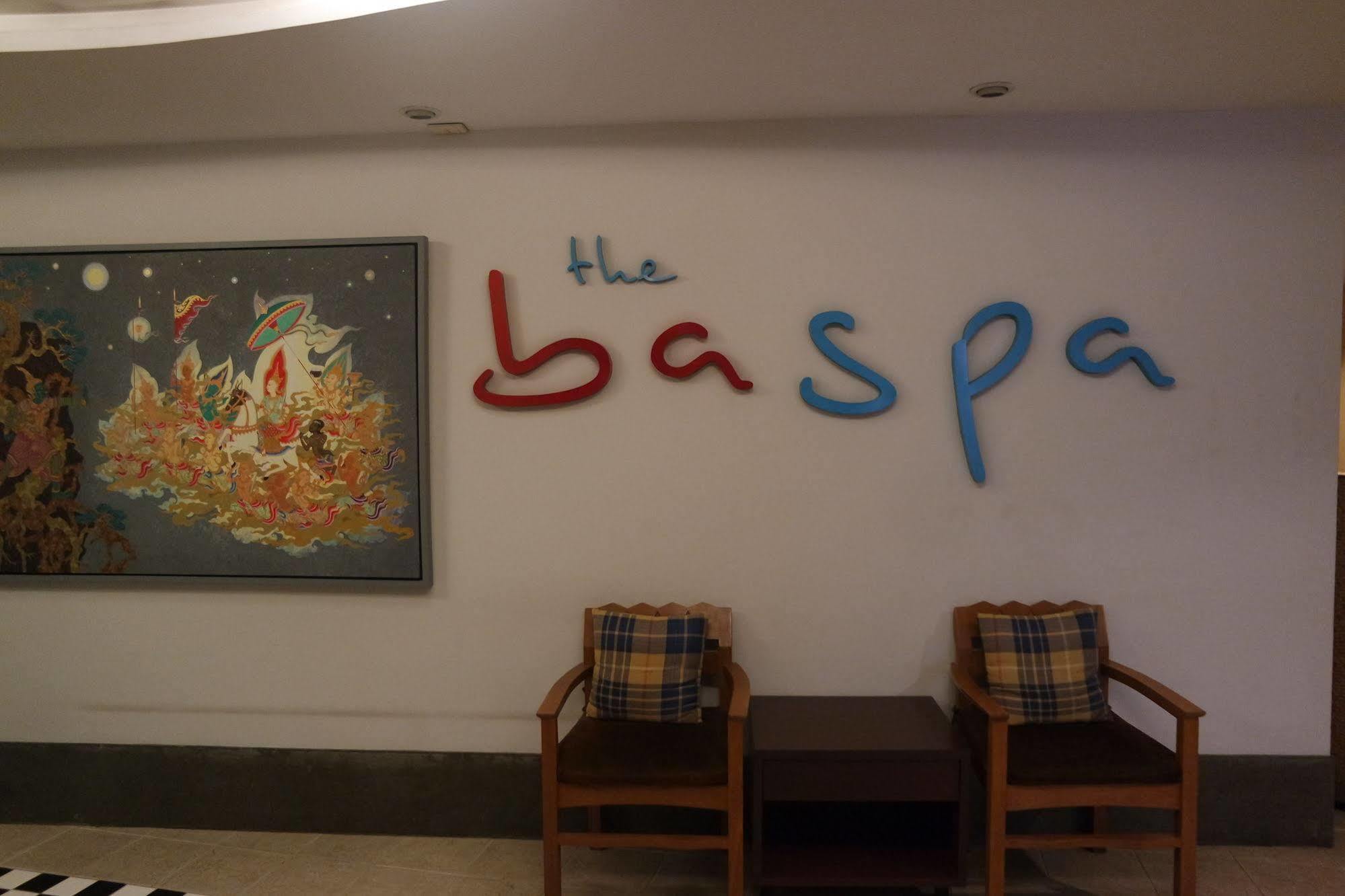 Baboona Beachfront Living Pattaya Exterior photo